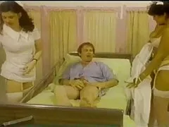 Perawat datang (1979)