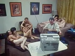 Spy cam swingers klub baru