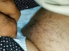 Menyelinap di vagina istri saya
