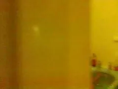 Menyadari dewasa istri di bath